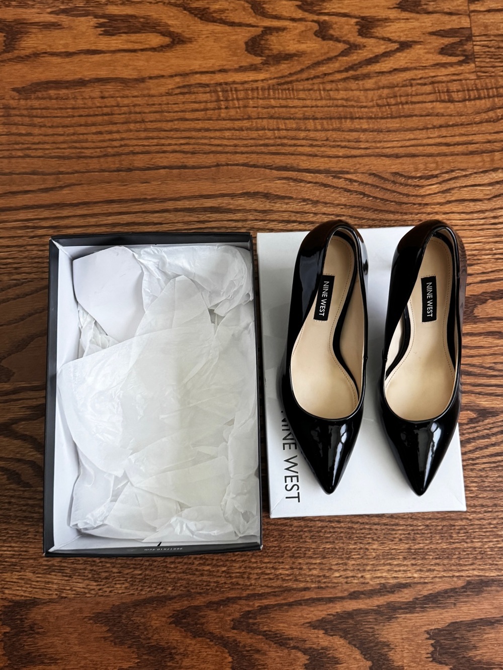 Nine West Black Patent Pointed Heels Pumps - Picture 5 of 6